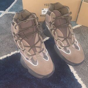 Yeezy 500 high gently used